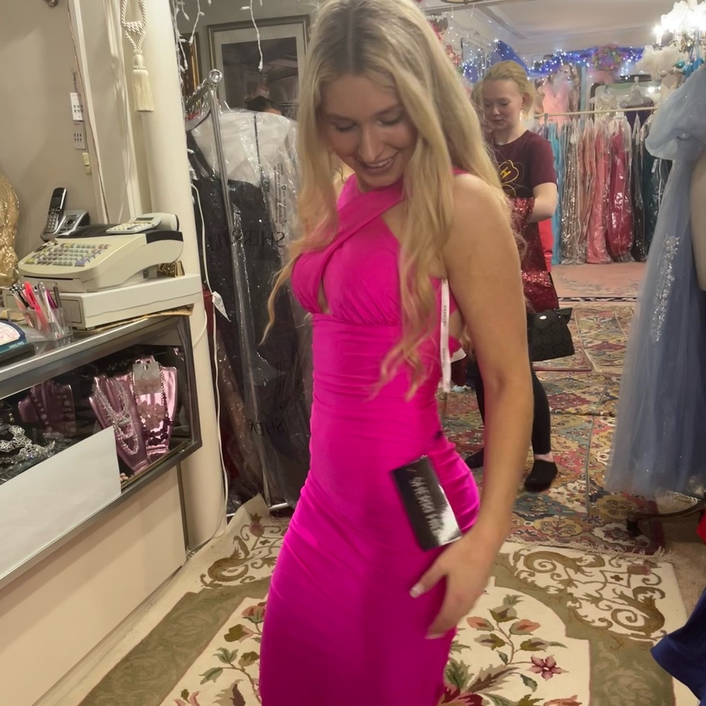Elegant Pink Sherri Hill Prom Dress